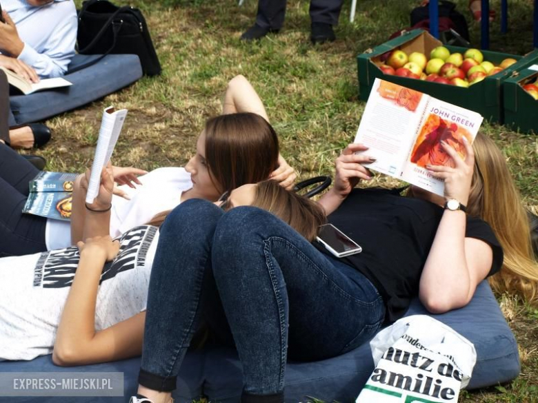 Czytanie książek w LO