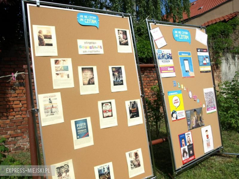 Czytanie książek w LO