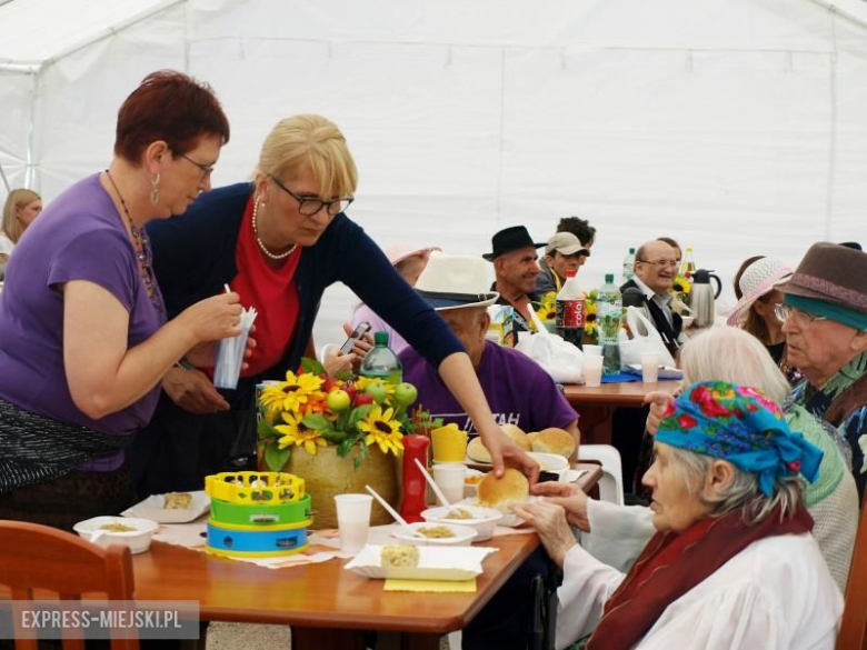 Cygański tabor w Środzie Ślaskiej