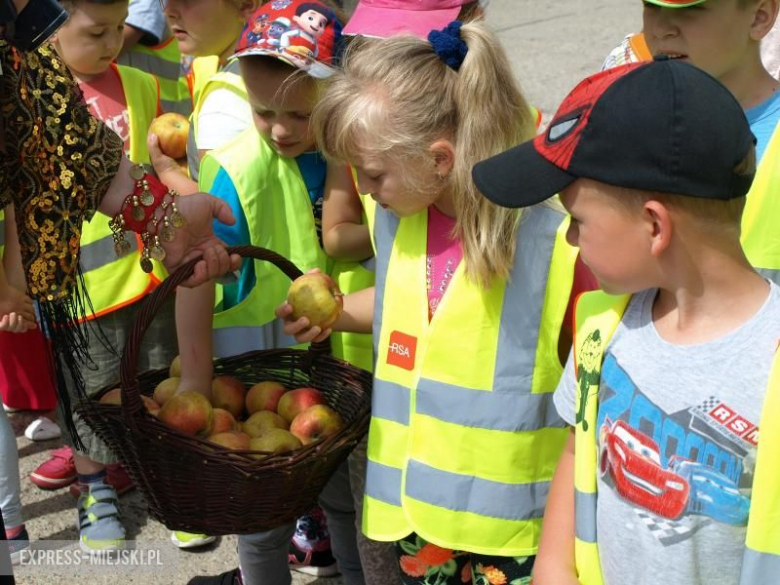 Cygański tabor w Środzie Śląskiej