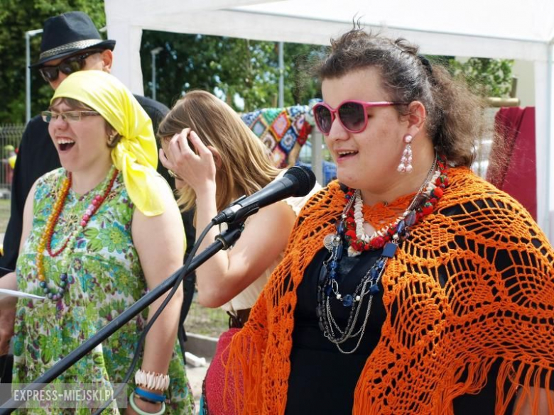 Cygański tabor w Środzie Śląskiej