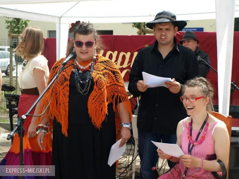 Cygański tabor w Środzie Śląskiej