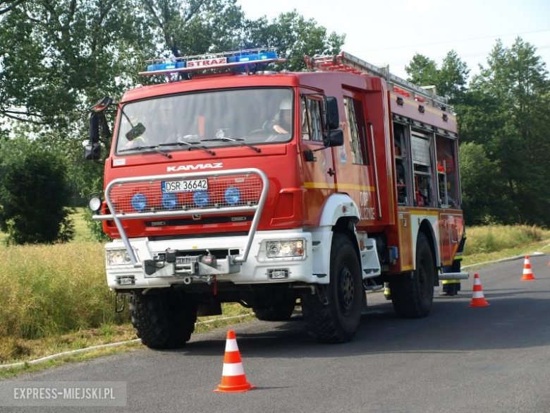 Ćwiczenia straż pożarnych w Ujeździe Górnym