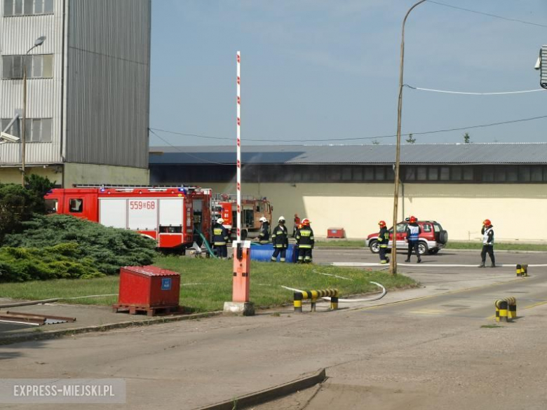 Ćwiczenia straż pożarnych w Ujeździe Górnym