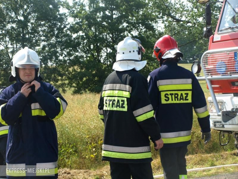 Ćwiczenia straż pożarnych w Ujeździe Górnym