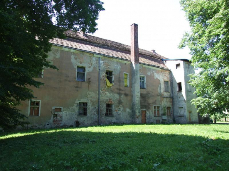 Widok pałacu od strony północnej 