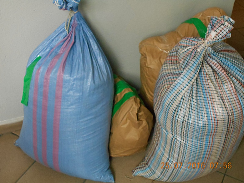 Znaleziony tytoń i papierosy