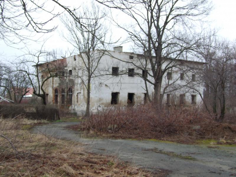  Widok pałacu od strony południowo-zachodniej