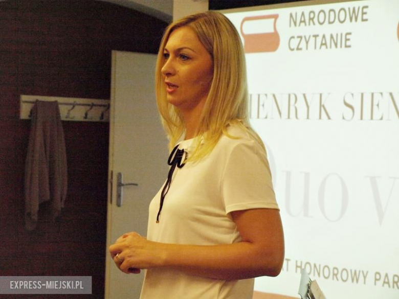 Narodowe czytanie w bibliotece