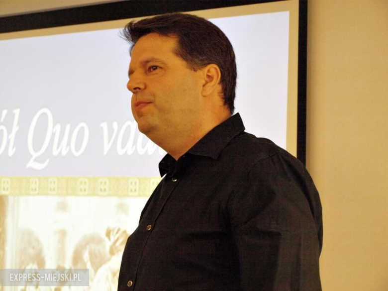 Narodowe czytanie w bibliotece