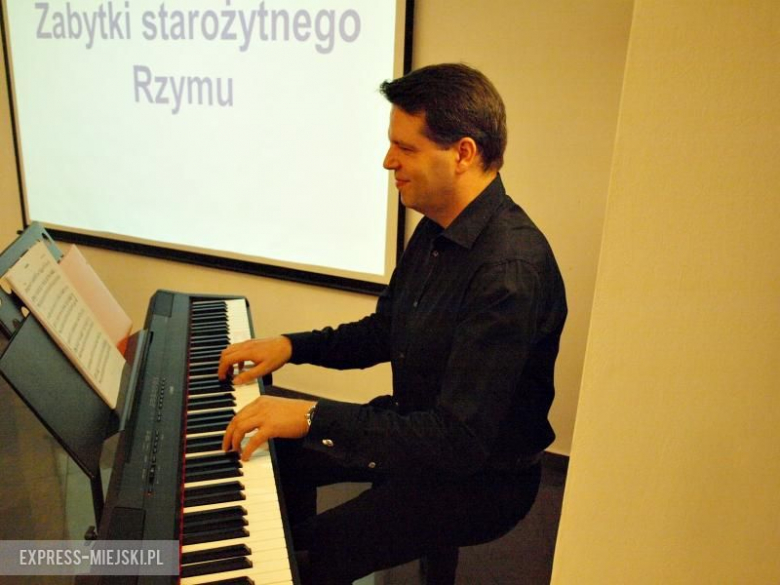 Narodowe czytanie w bibliotece