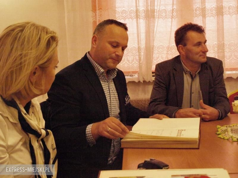 Komisja konkursowa we wsiach