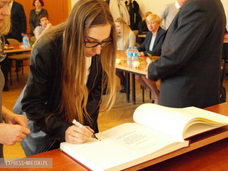 !0 edycja wręczenia stypendiów