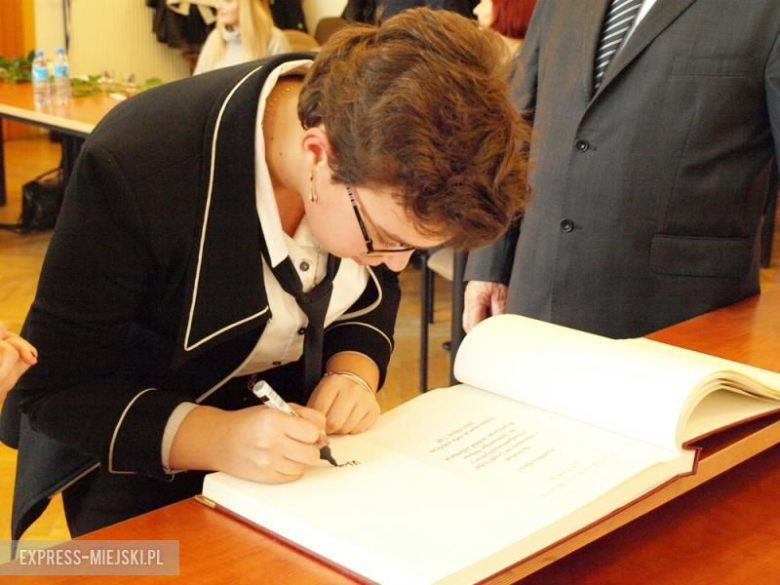 !0 edycja wręczenia stypendiów