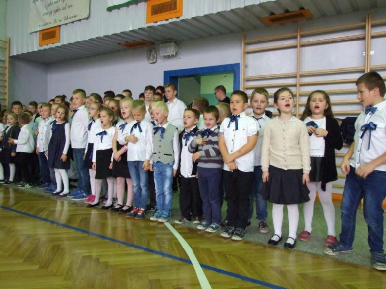 Uroczystości w szkole w Udaninie