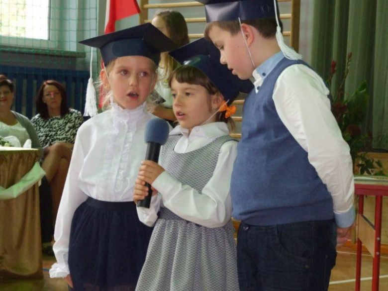 Uroczystości w szkole w Udaninie