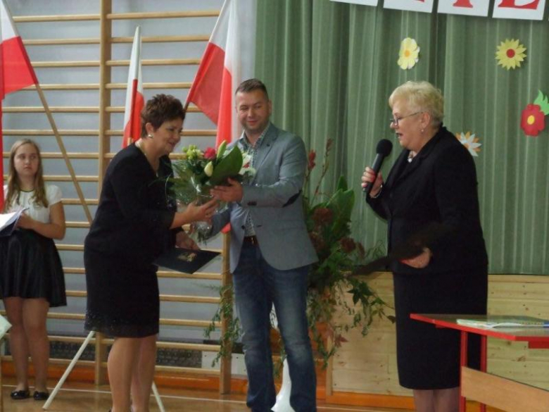 Uroczystości w szkole w Udaninie