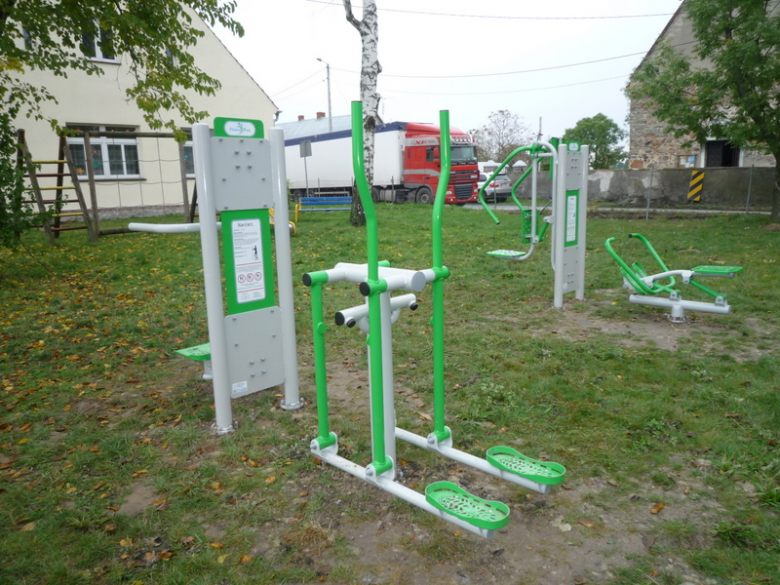 Nowe siłownie zewnętrzne w gminie Kostomłoty