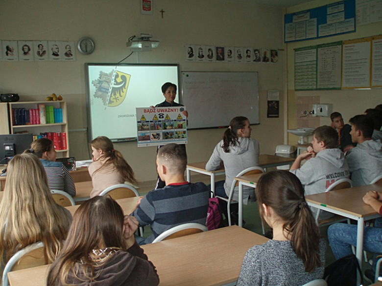 Spotkanie policjantów z uczniami