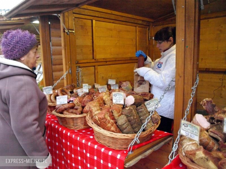 Świąteczny jarmark bożonarodzeniowy