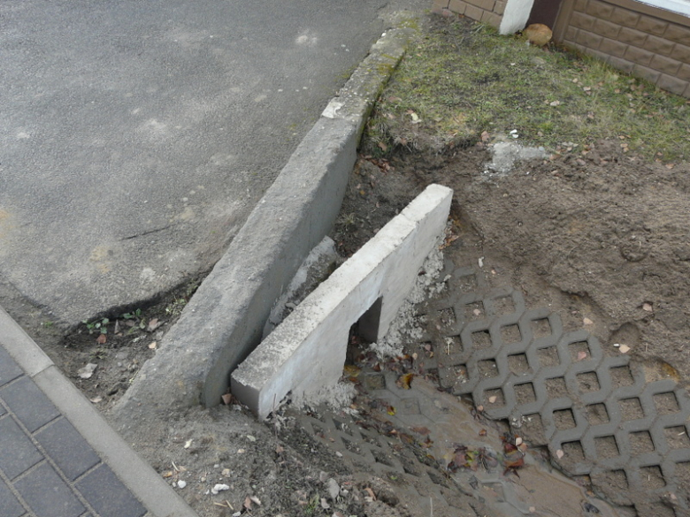 Droga relacji Mrozów-Wojnowice-Wilkostów