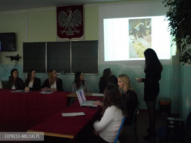 Sesja rocznicowa Młodzieżowej Rady Powiatu Średzkiego