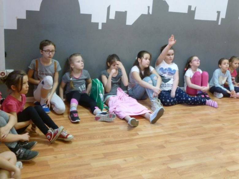 Spotkanie dzieci ze strażakami