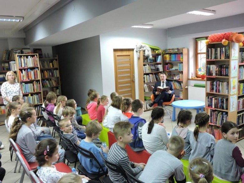 Noc z Andersenem w średzkiej bibliotece