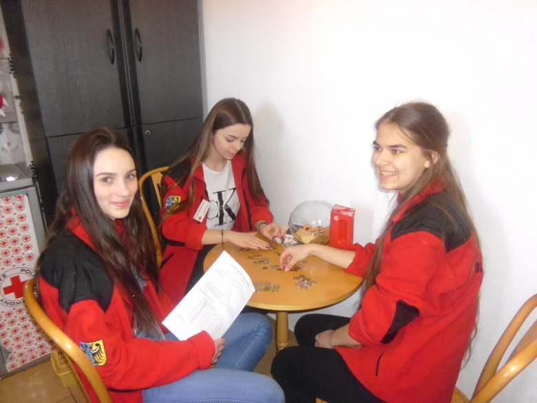 Wielkanocna kwesta PCK Środa Śląska