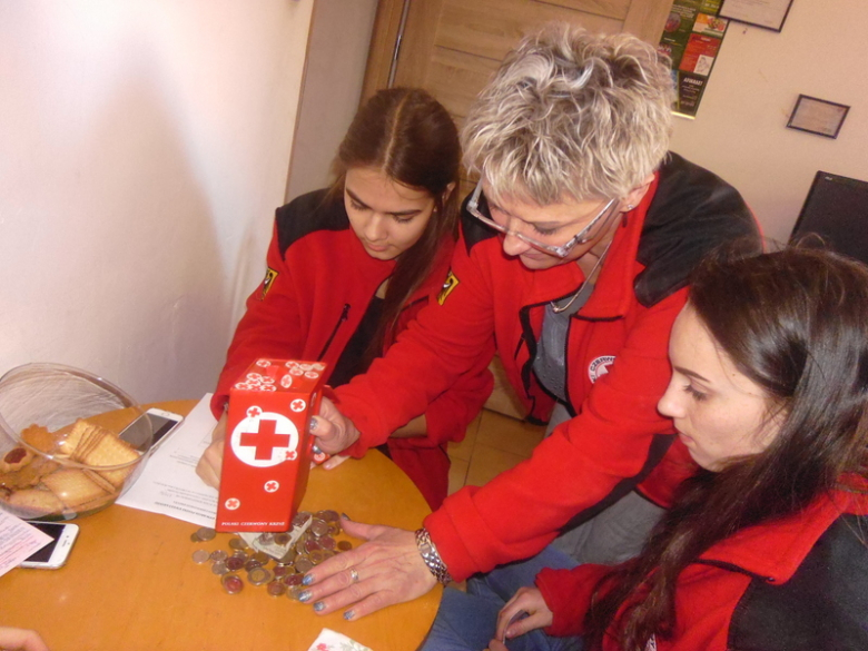 Wielkanocna kwesta PCK Środa Śląska