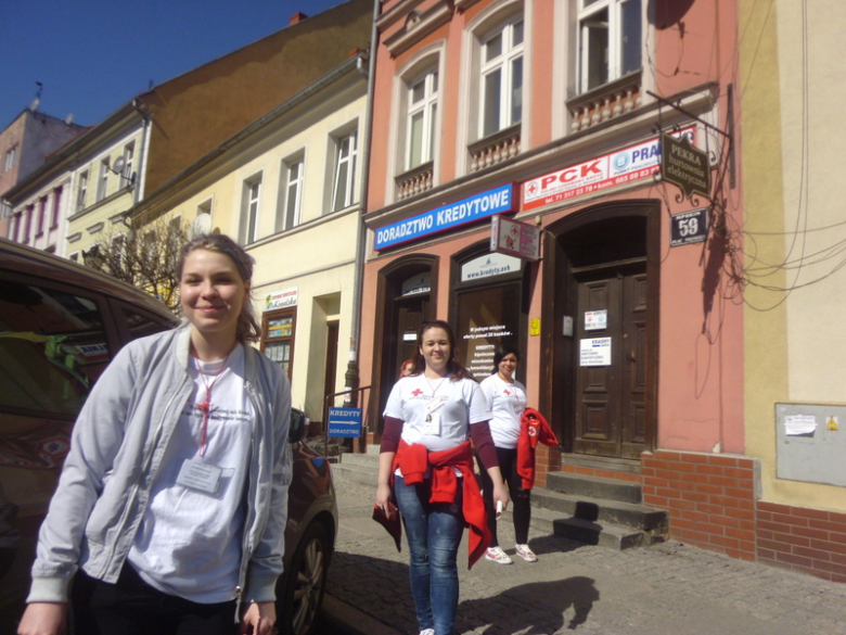 Wielkanocna kwesta PCK Środa Śląska