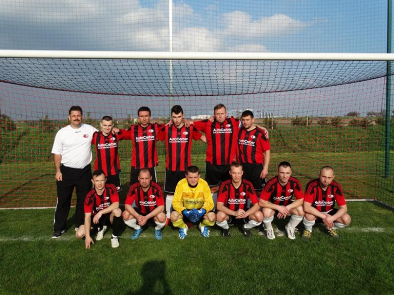 Memorniał im. Dariusza Szewczyka w Komornikach