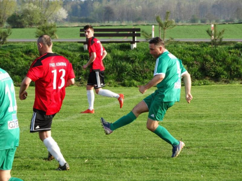 Memorniał im. Dariusza Szewczyka w Komornikach