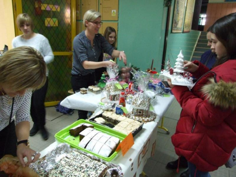 Kiermasz świąteczny w Udaninie