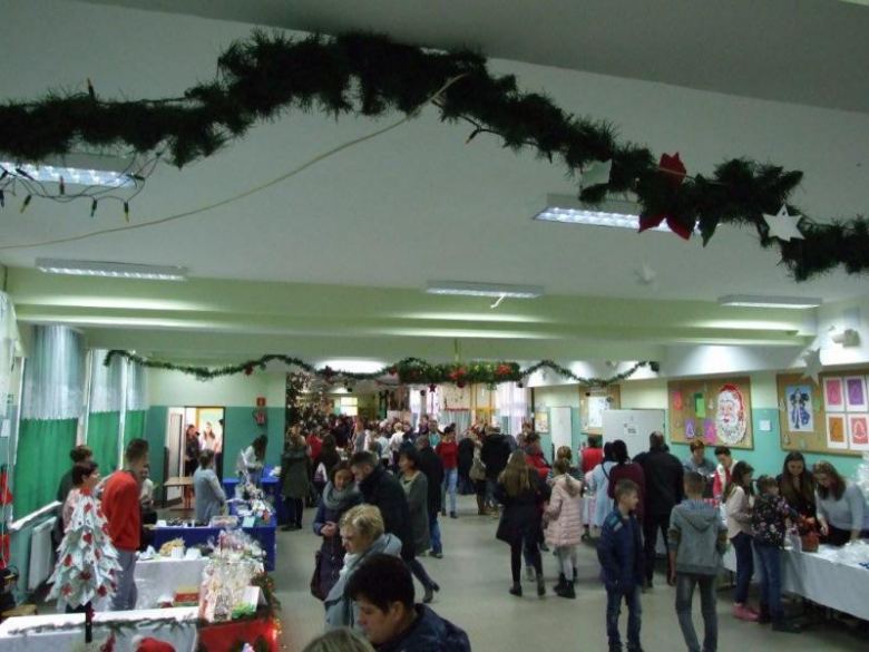 Kiermasz świąteczny w Udaninie