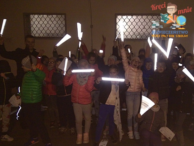 Nocna wizyta dzieci na komendzie policji