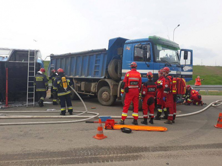Ćwiczenia strażaków na S3