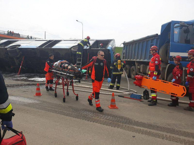 Ćwiczenia strażaków na S3