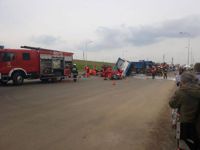 Ćwiczenia strażaków na S3