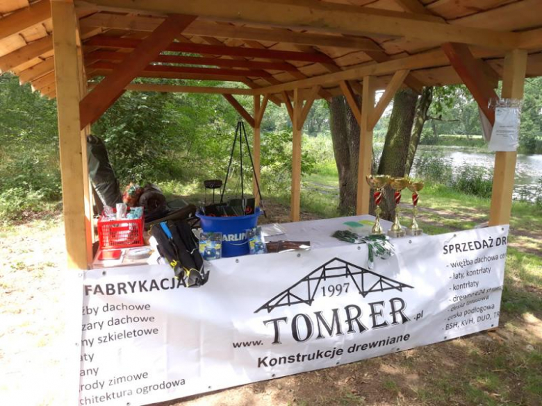 Nocne zawody wędkarskie