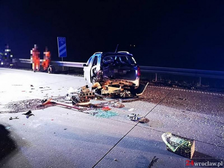 Wypadek na A4. Poszkodowane zostały trzy osoby