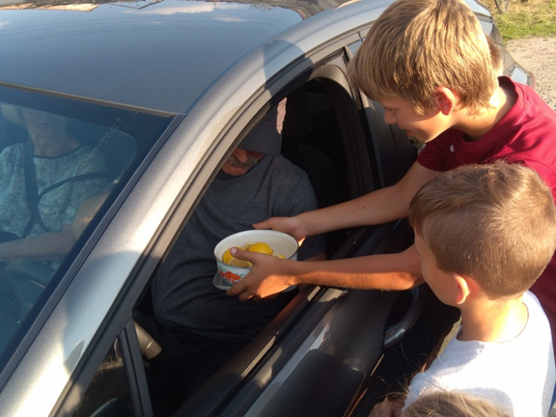 Wspólne kontrole policjantów i dzieci