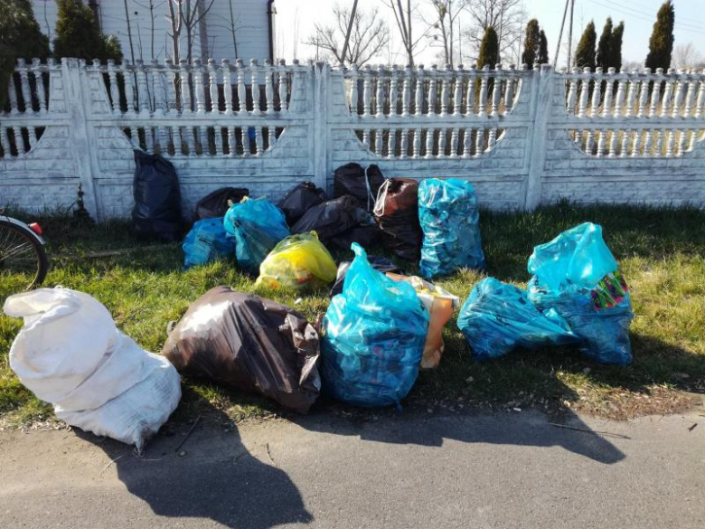 Sobotnie porządkowanie wsi