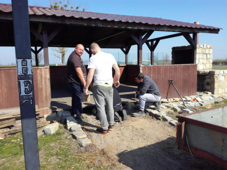 Sobotnie porządkowanie wsi