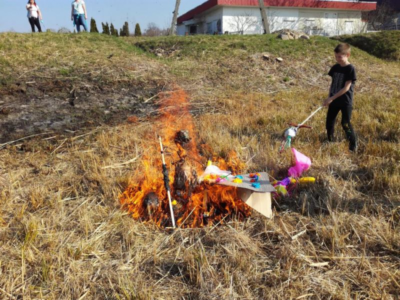 Sobotnie porządkowanie wsi