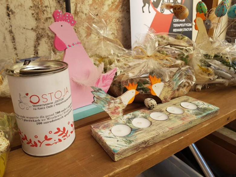 Jarmark Wielkanocny na dziedzińcu muzeum