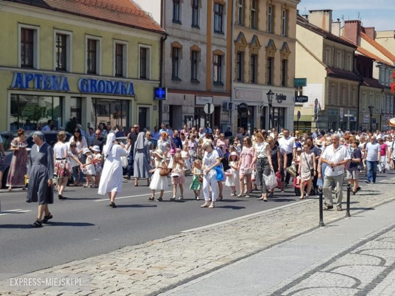 Procesja Bożego Ciała w Środzie Śląskiej
