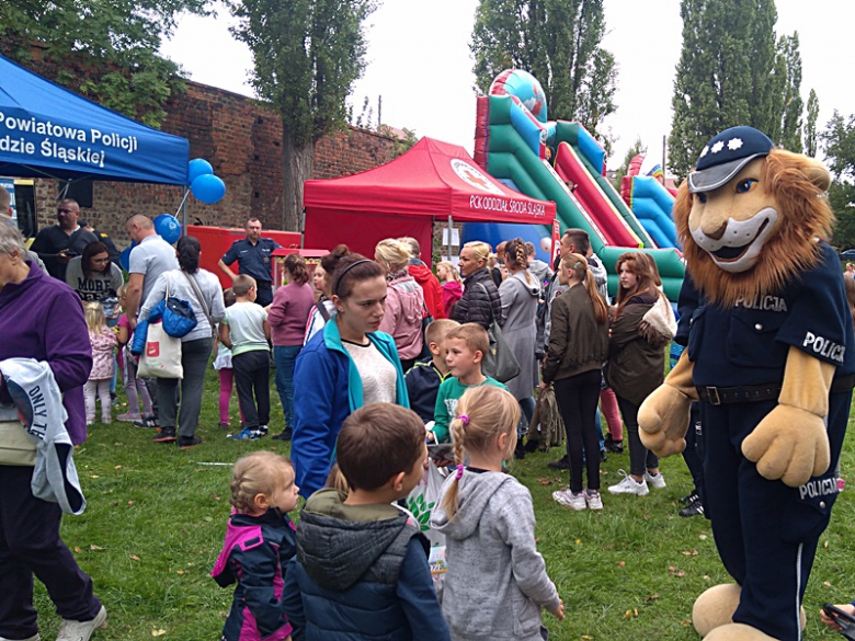 POLICJA DZIECIOM