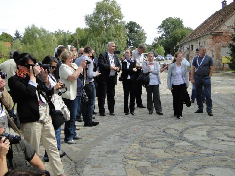 Wizyta ministrów UE w winnicach Jaworek w Miękini
