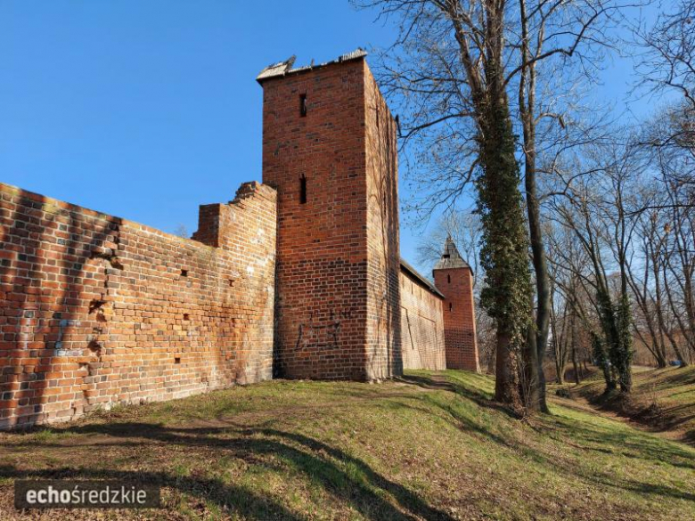 Mury obronne w Środzie Śląskiej